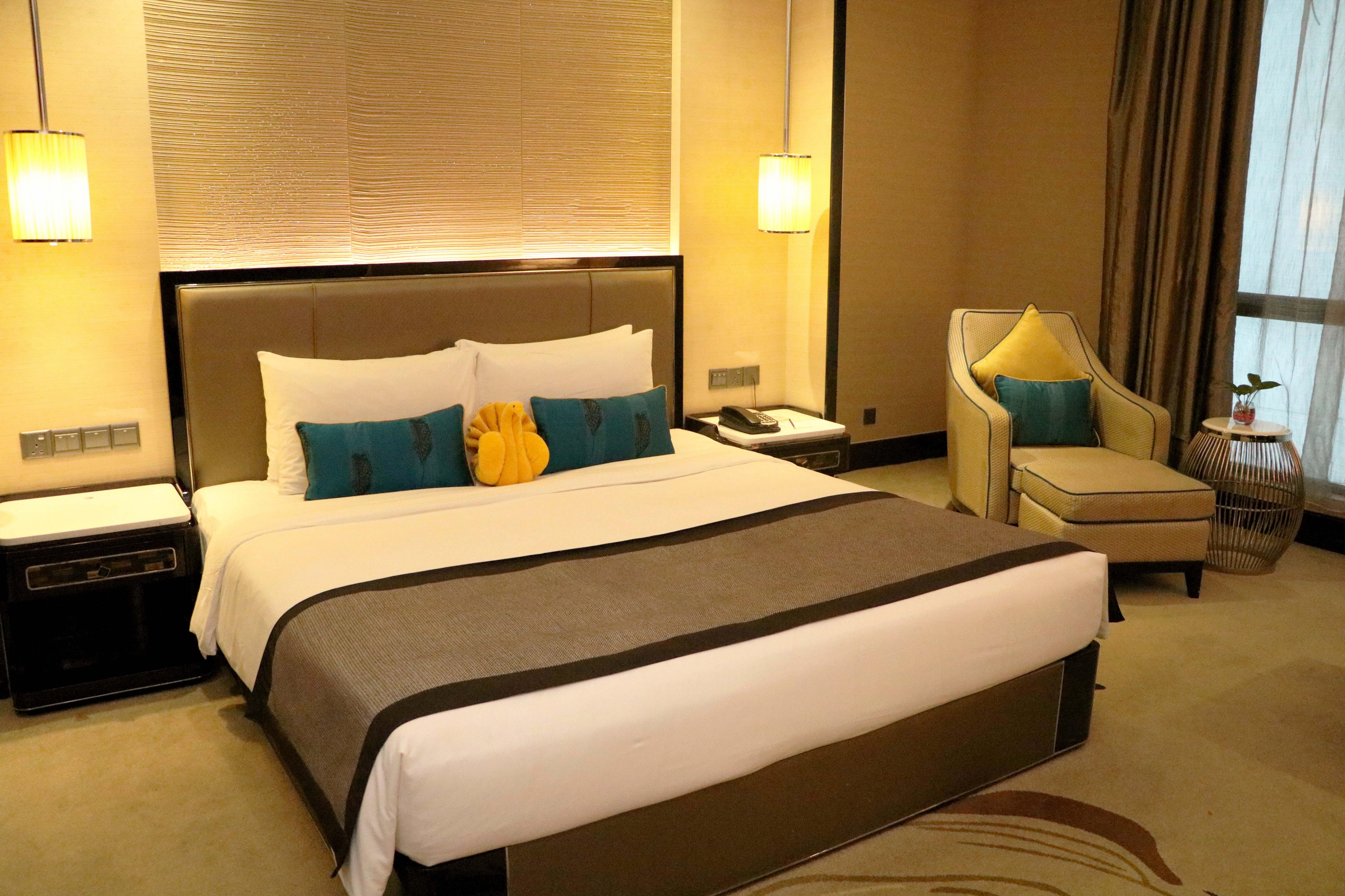 Pacific Regency Hotel Suites Kuala Lumpur Exterior foto A room at the hotel